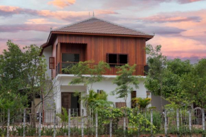 Villa Siem Reap - Entire Second Floor